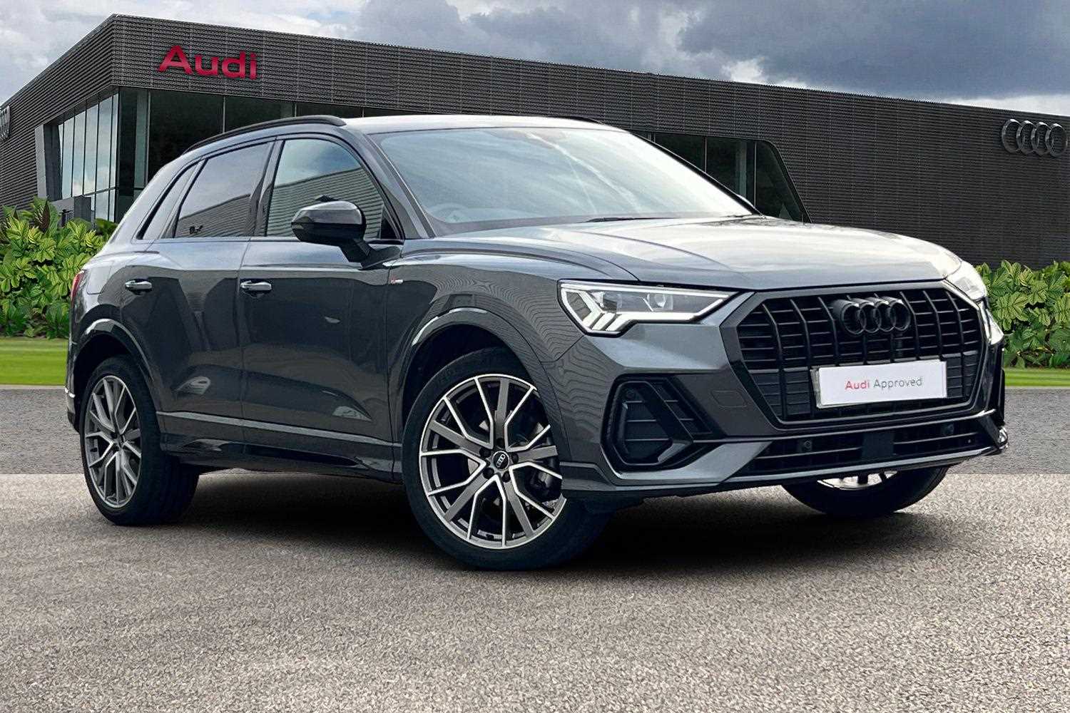 Main listing image - Audi Q3