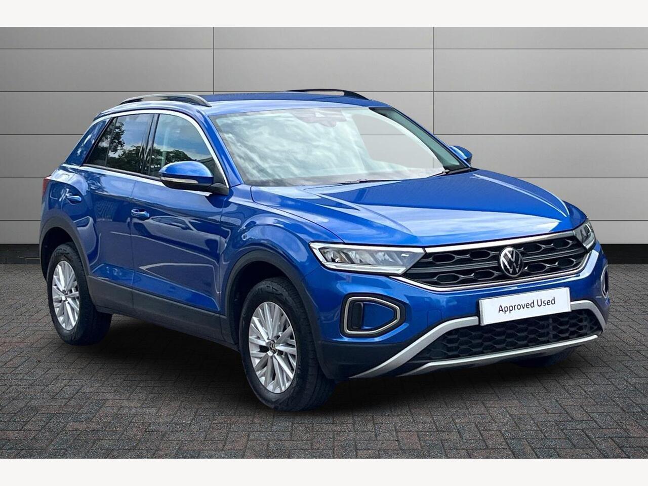Main listing image - Volkswagen T-Roc