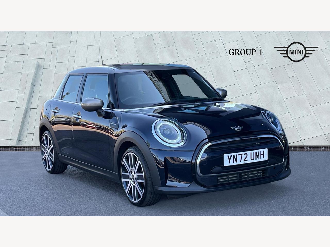 Main listing image - MINI Hatchback 5dr