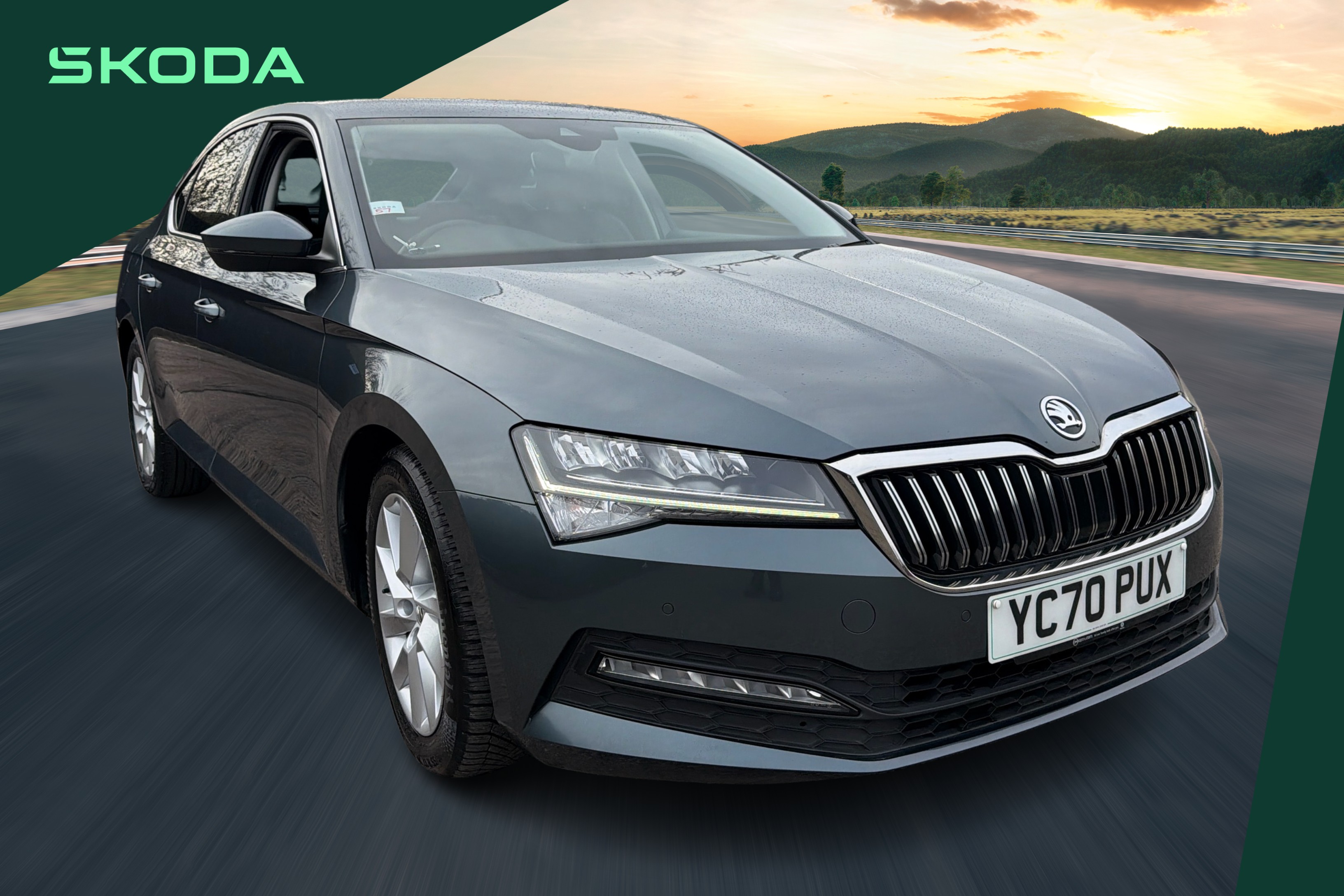 Main listing image - Skoda Superb