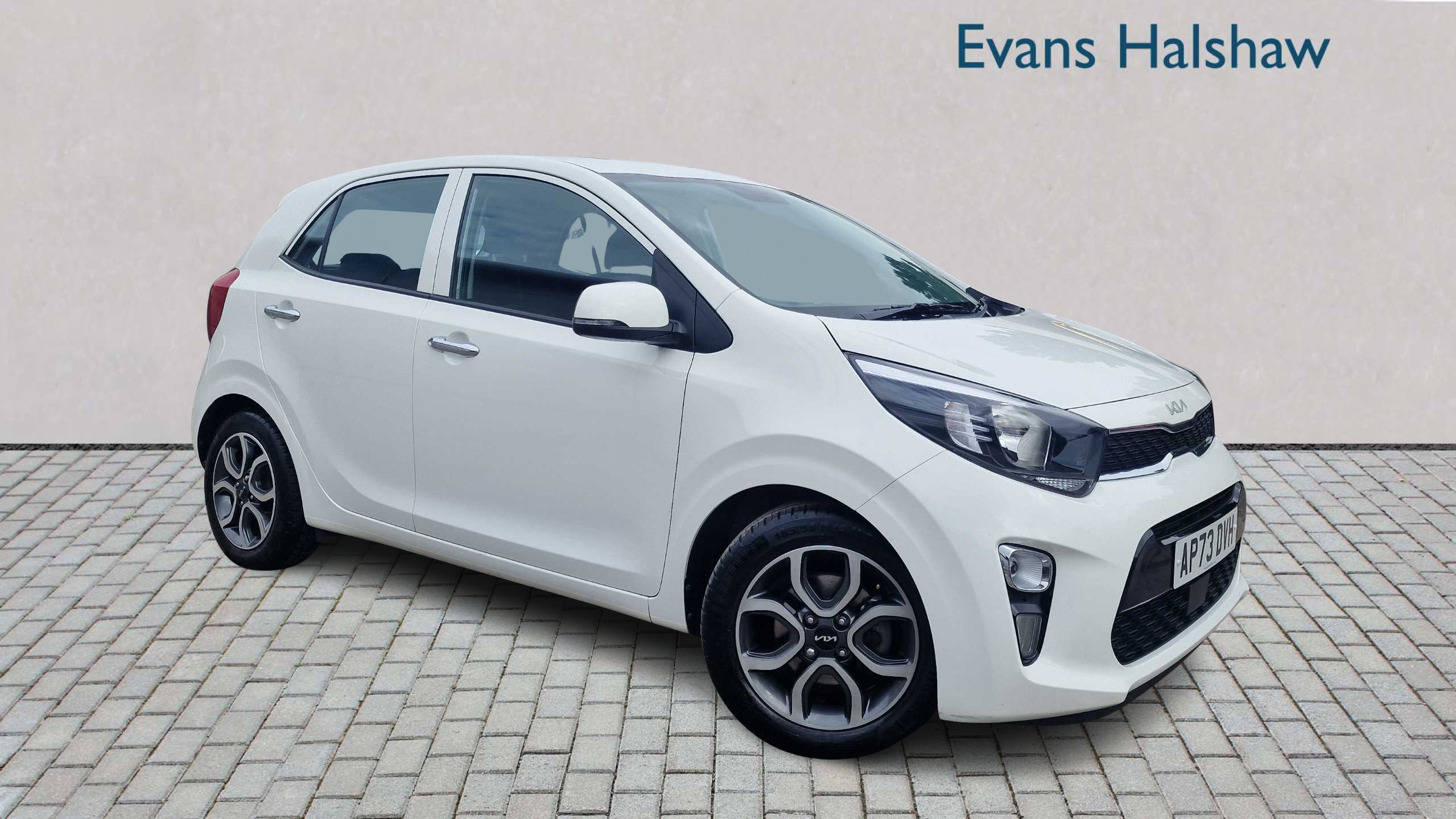 Main listing image - Kia Picanto