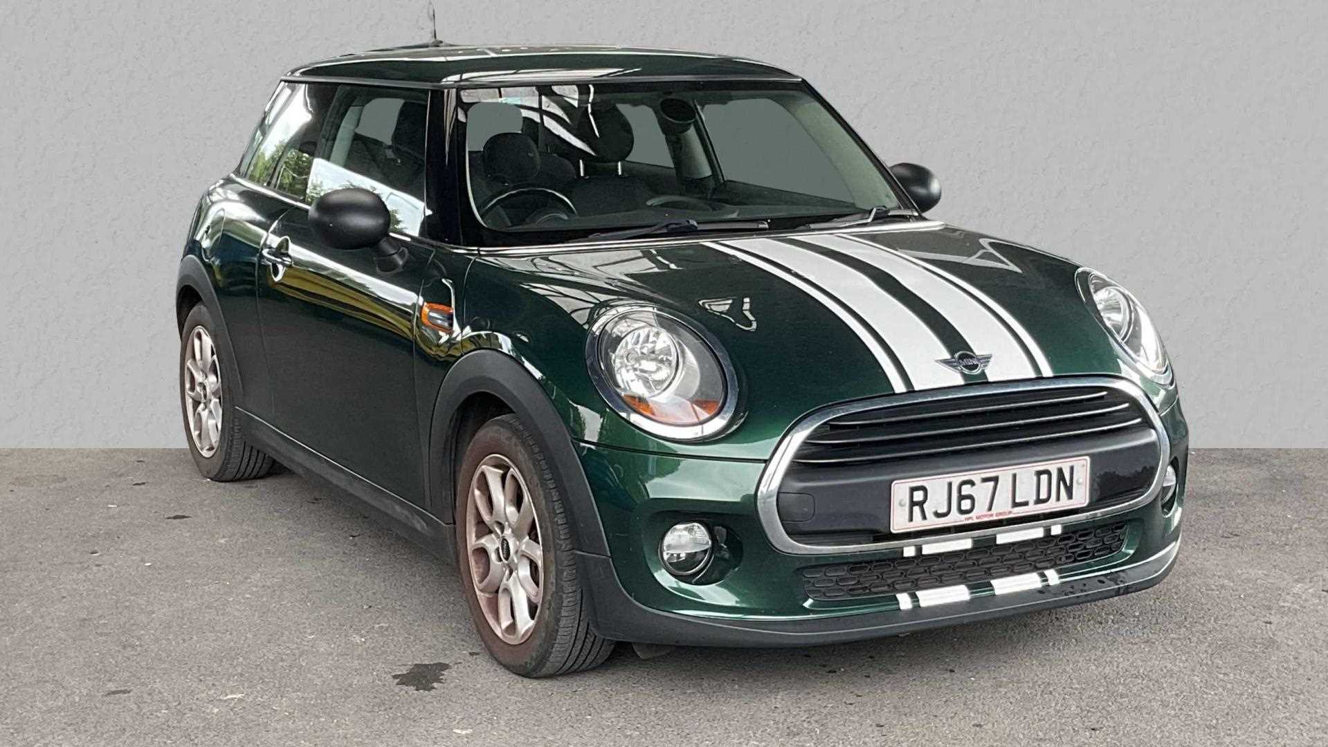 Main listing image - MINI Hatchback