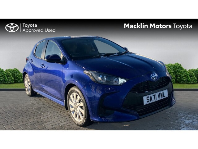 Main listing image - Toyota Yaris