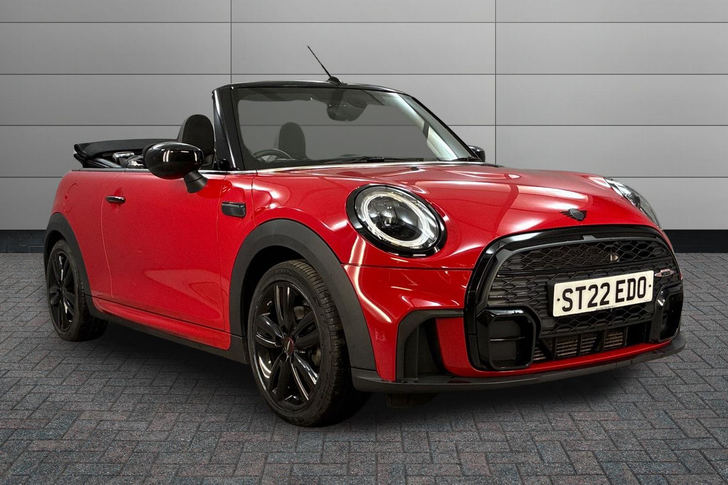 Main listing image - MINI Convertible