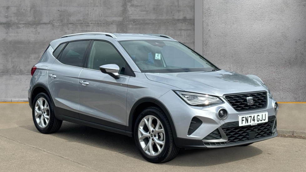 Main listing image - SEAT Arona