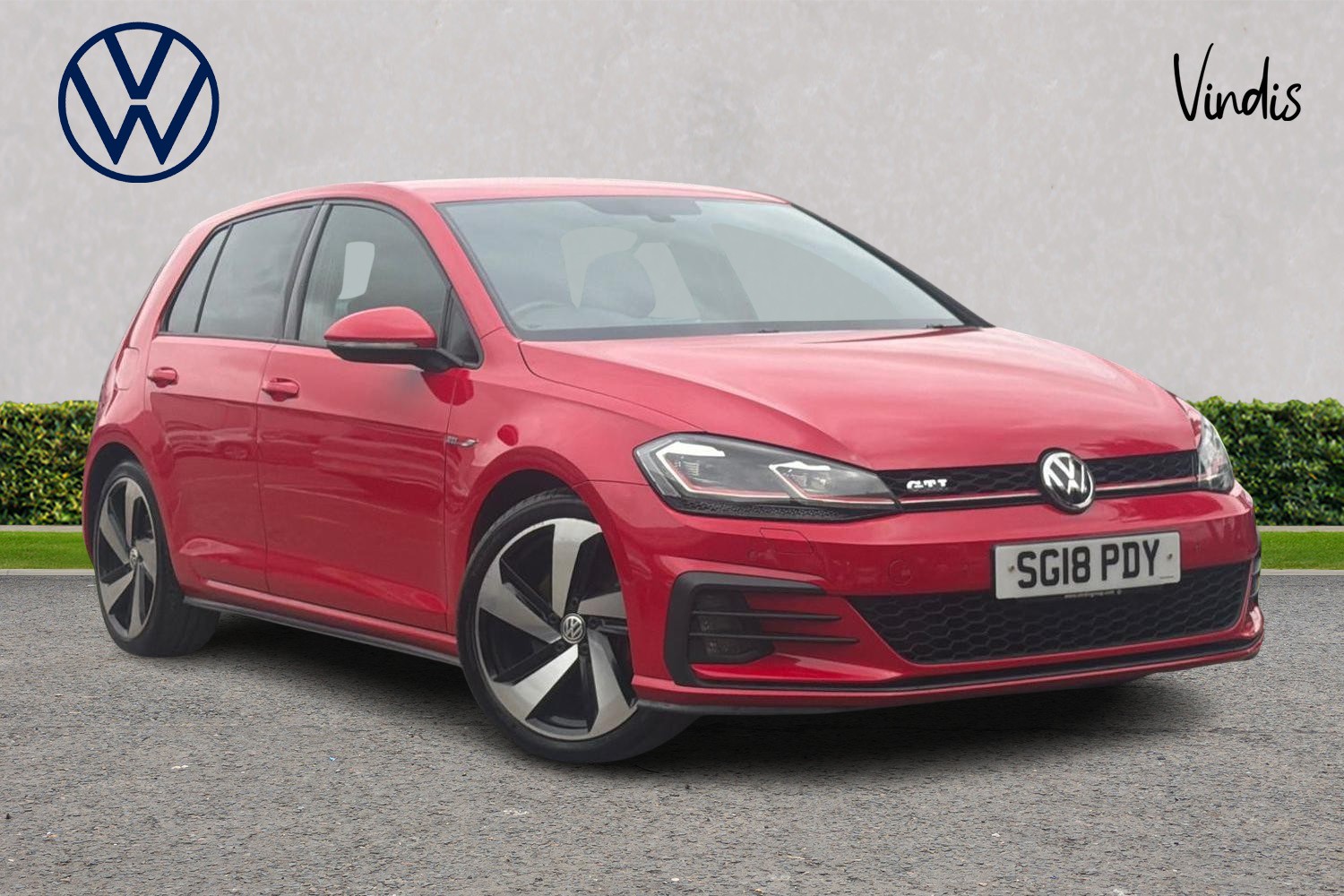 Main listing image - Volkswagen Golf