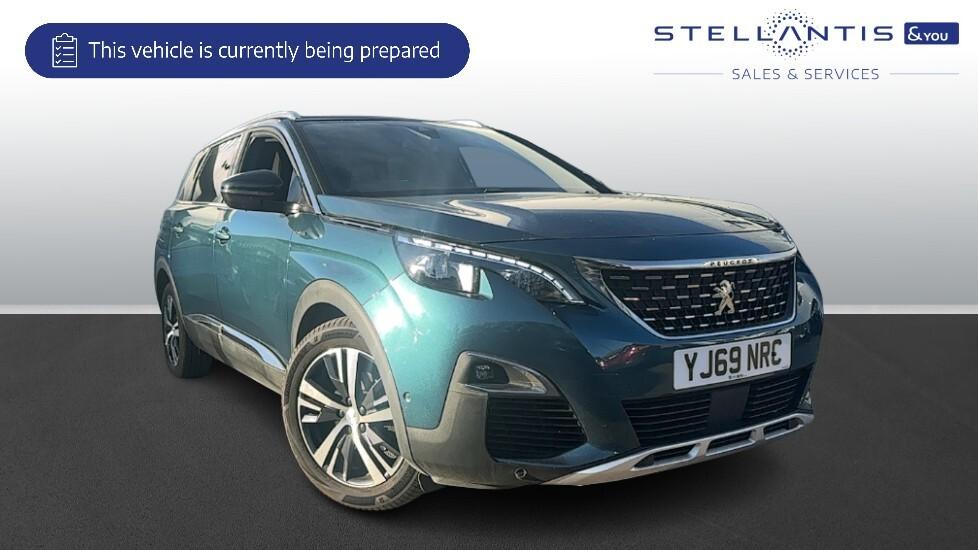 Main listing image - Peugeot 5008