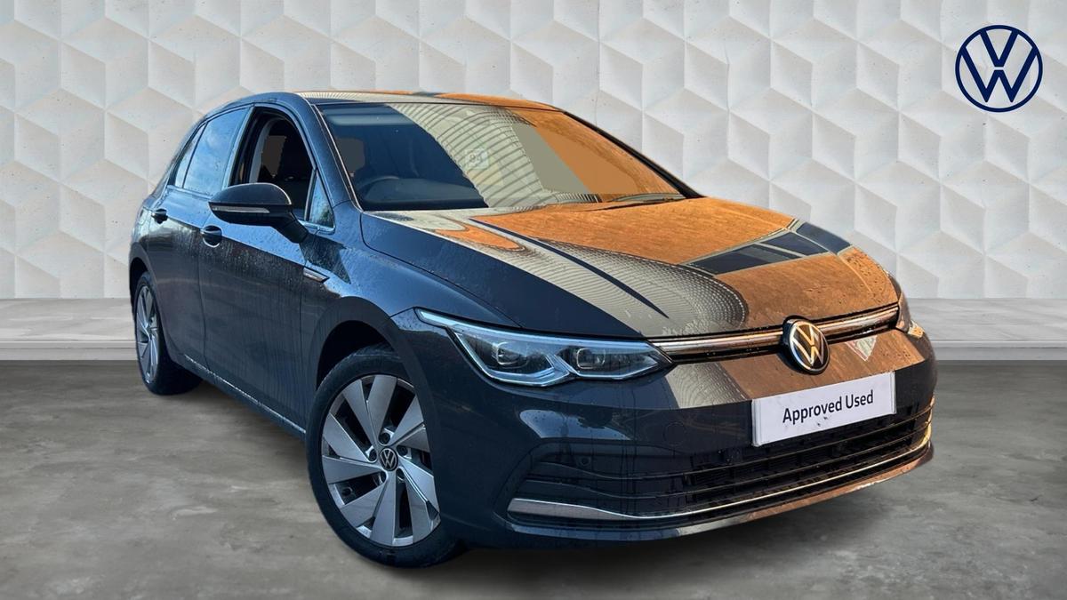 Main listing image - Volkswagen Golf
