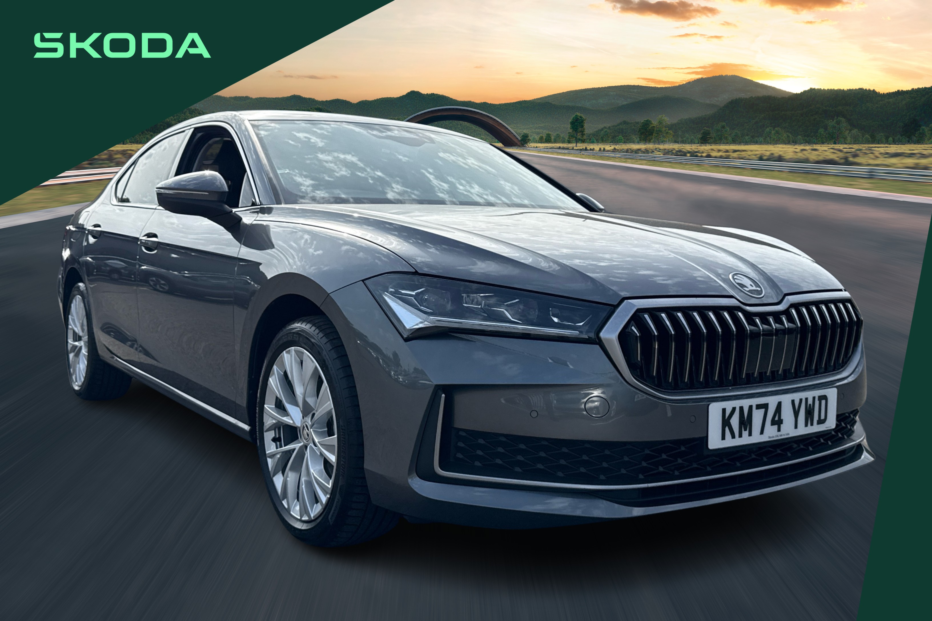 Main listing image - Skoda Superb