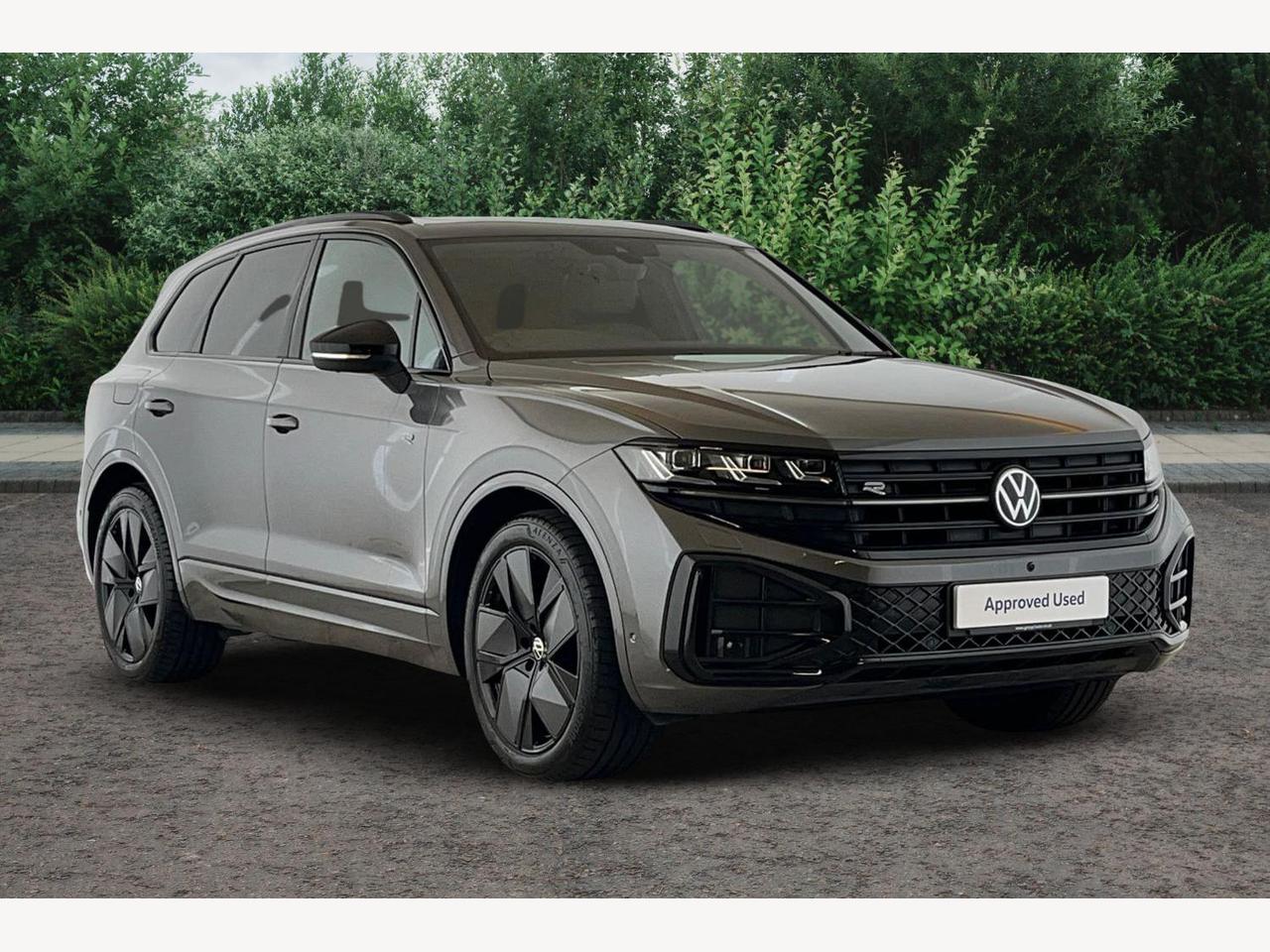 Main listing image - Volkswagen Touareg