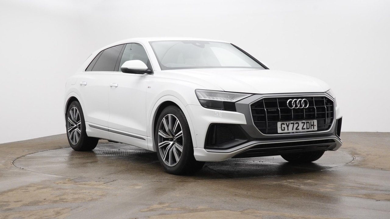 Main listing image - Audi Q8