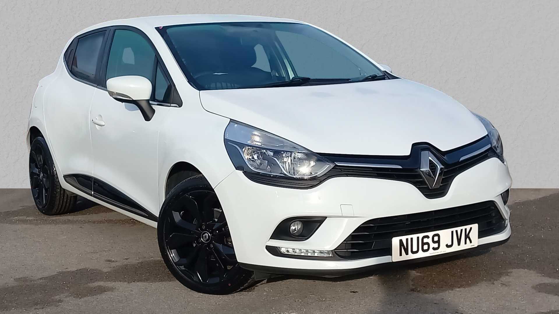 Main listing image - Renault Clio