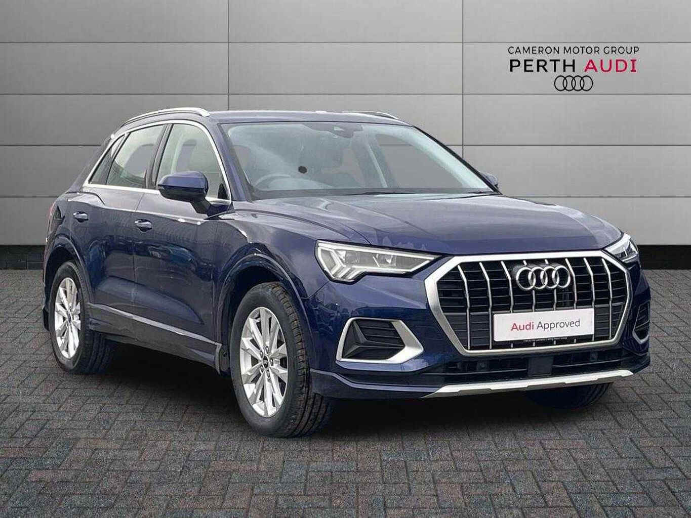 Main listing image - Audi Q3