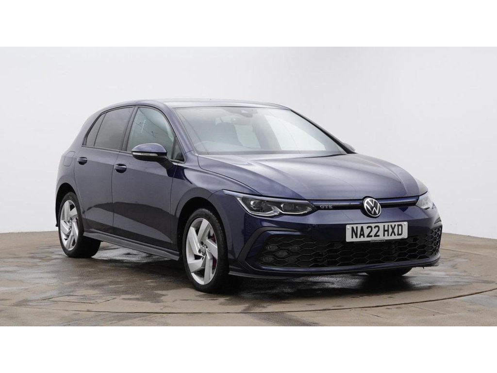 Main listing image - Volkswagen Golf GTE