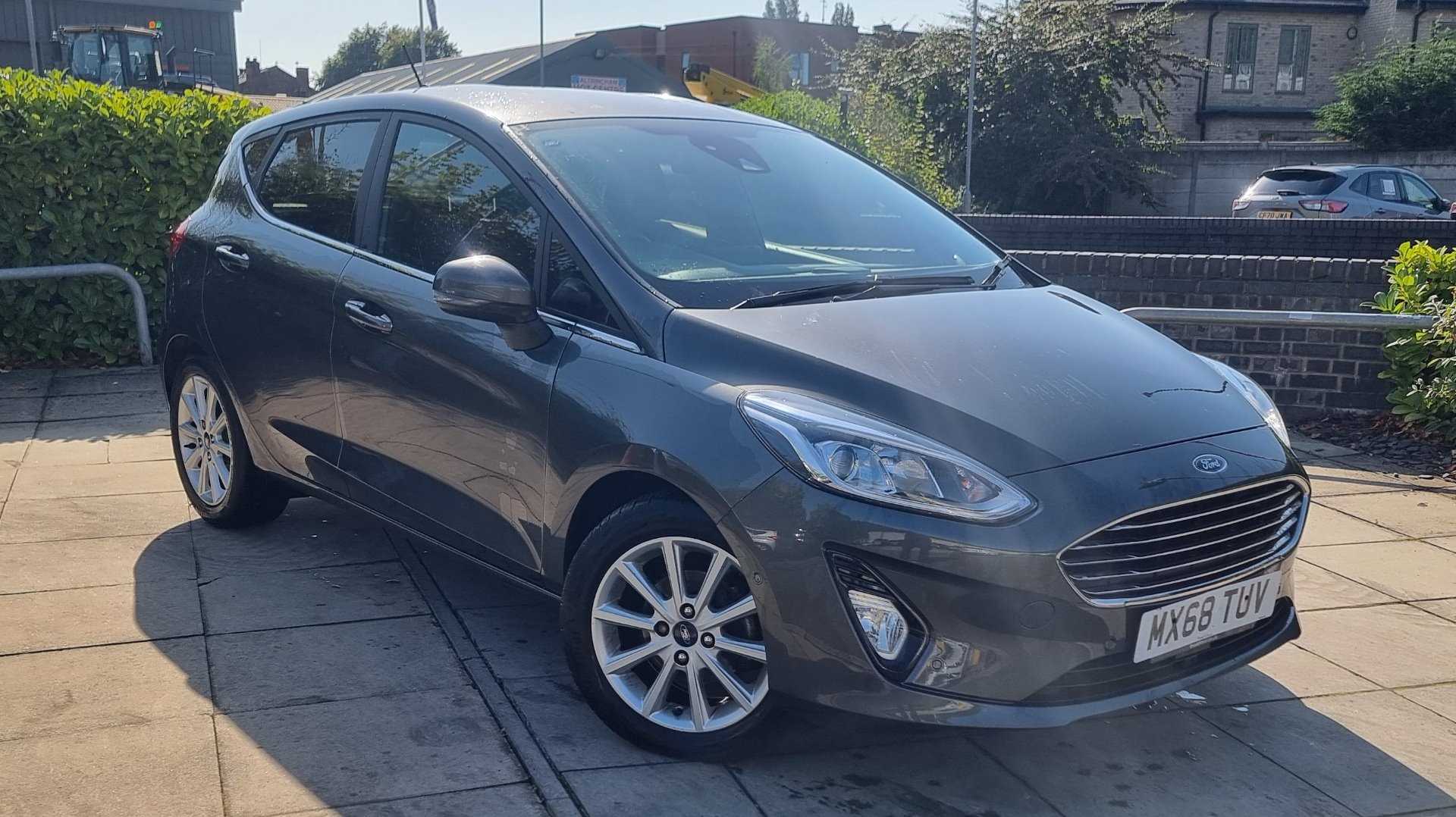 Main listing image - Ford Fiesta