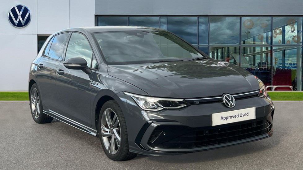 Main listing image - Volkswagen Golf