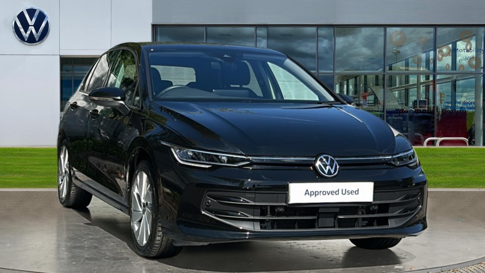 Main listing image - Volkswagen Golf