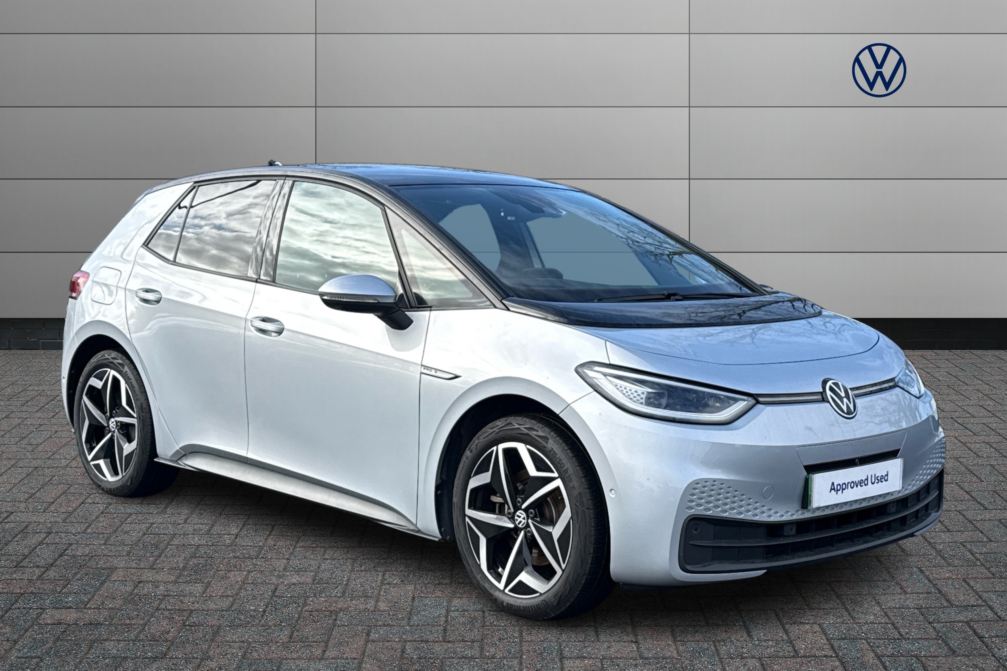 Main listing image - Volkswagen ID.3