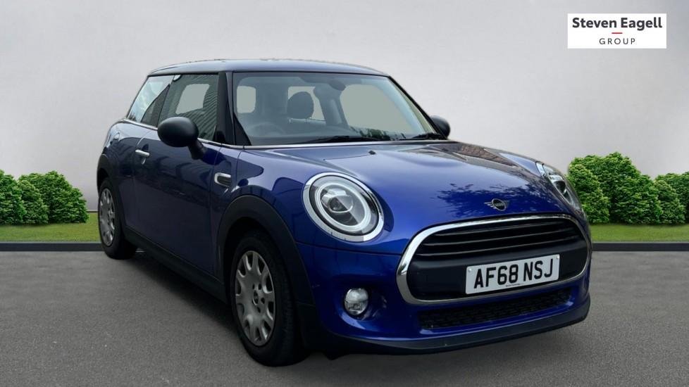 Main listing image - MINI Hatchback