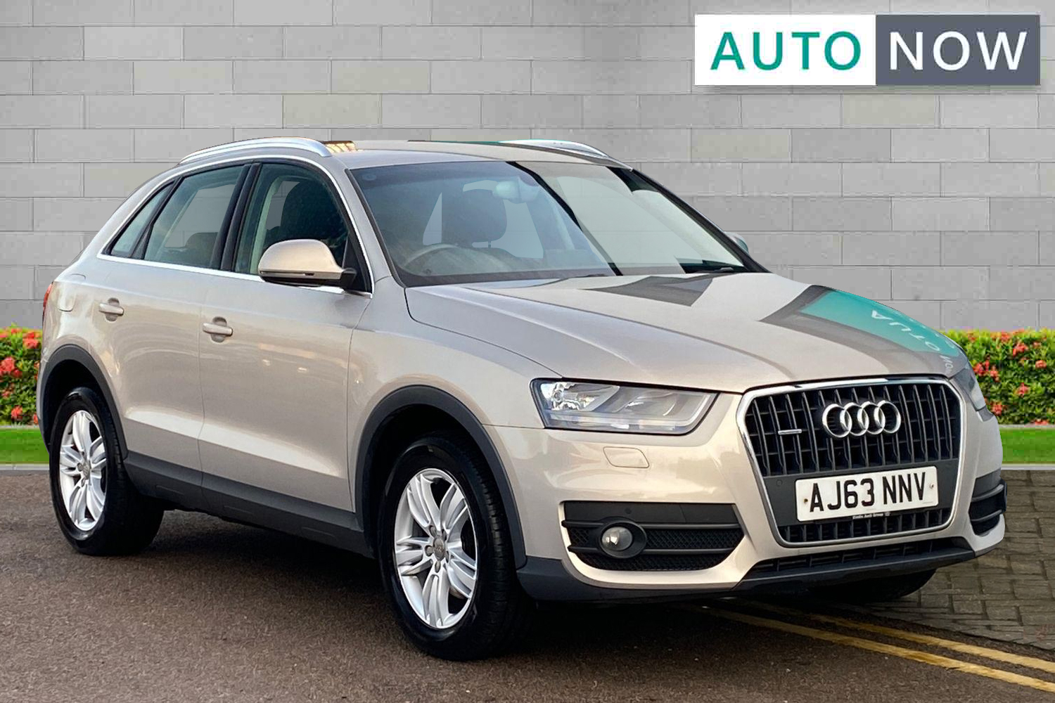 Main listing image - Audi Q3