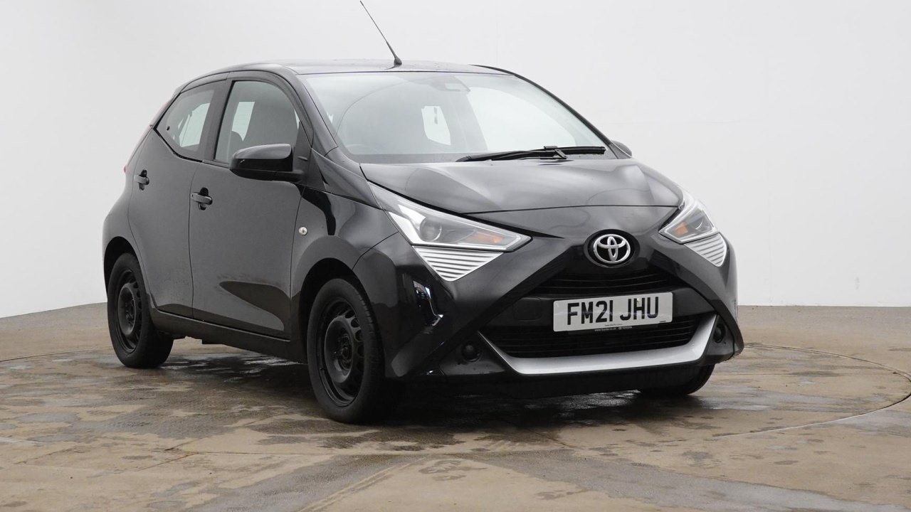 Main listing image - Toyota Aygo