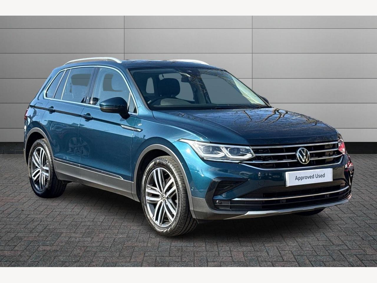 Main listing image - Volkswagen Tiguan