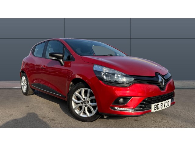 Main listing image - Renault Clio