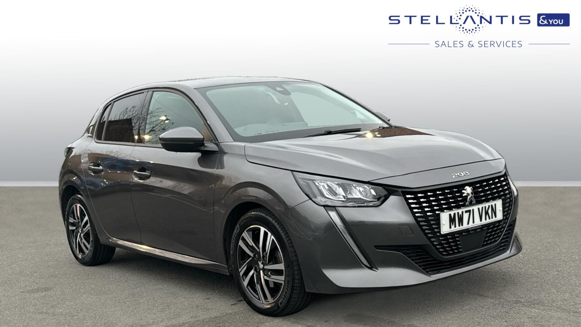 Main listing image - Peugeot 208