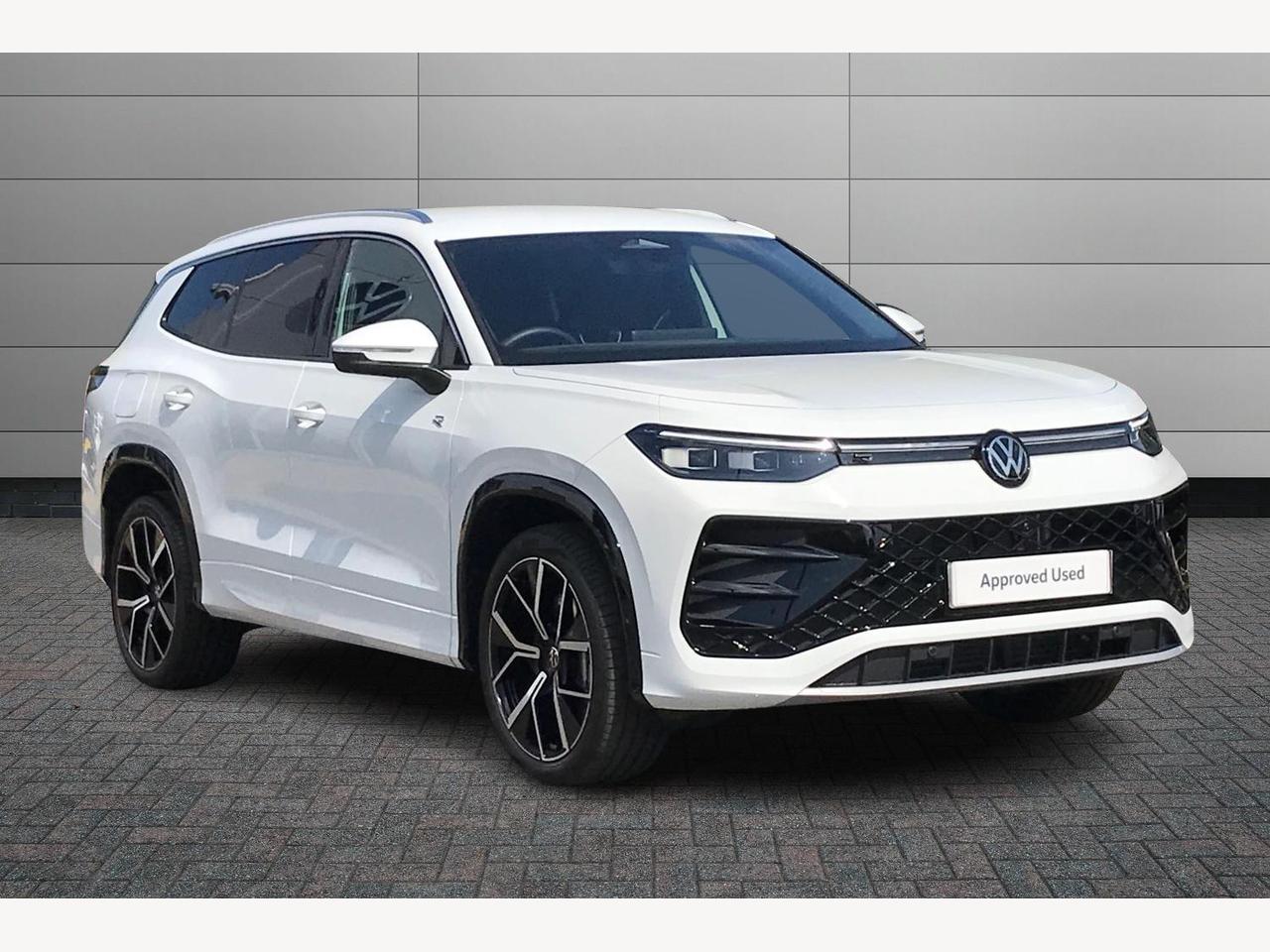 Main listing image - Volkswagen Tayron