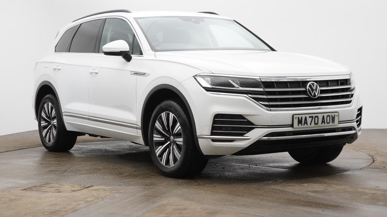 Main listing image - Volkswagen Touareg