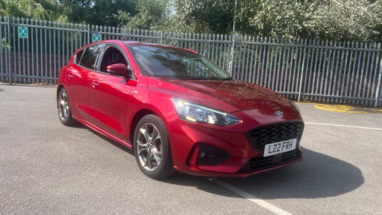 Main listing image - Ford Focus