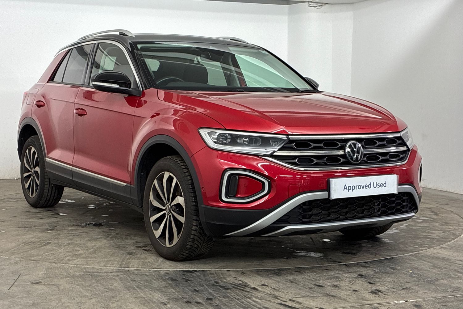 Main listing image - Volkswagen T-Roc