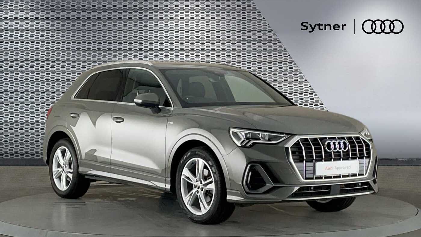 Main listing image - Audi Q3