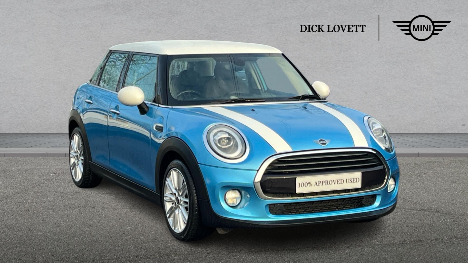 Main listing image - MINI Hatchback