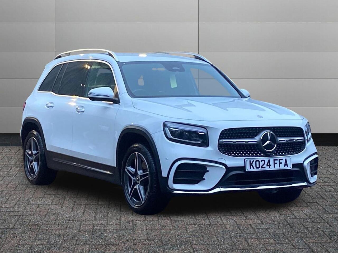 Main listing image - Mercedes-Benz GLB