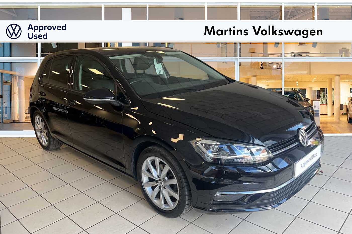 Main listing image - Volkswagen Golf