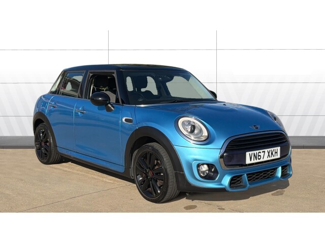 Main listing image - MINI Hatchback