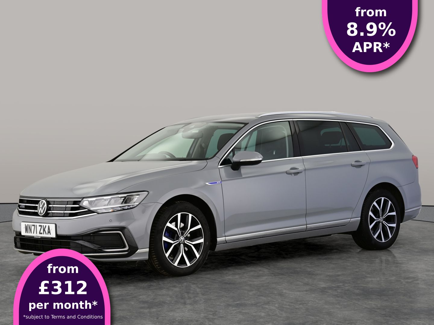 Main listing image - Volkswagen Passat GTE