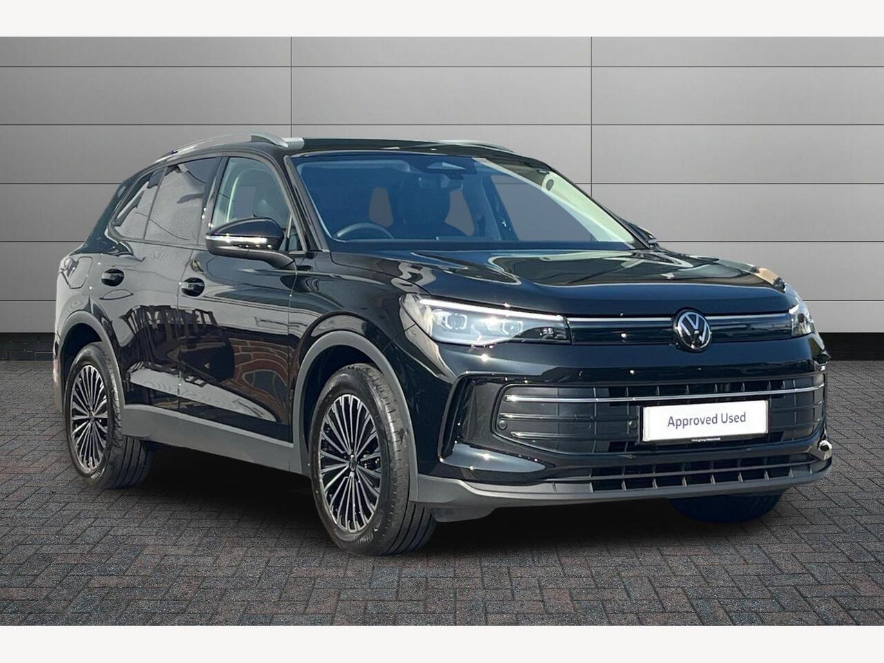 Main listing image - Volkswagen Tiguan