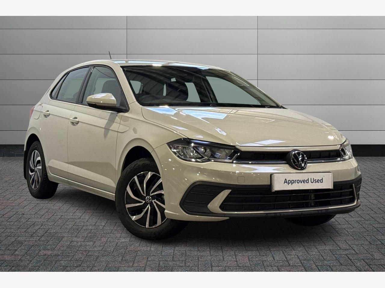 Main listing image - Volkswagen Polo