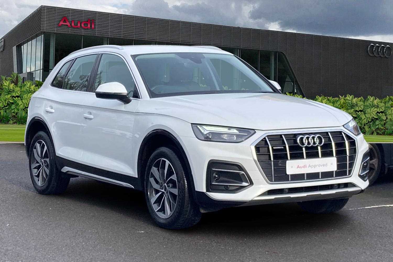 Main listing image - Audi Q5