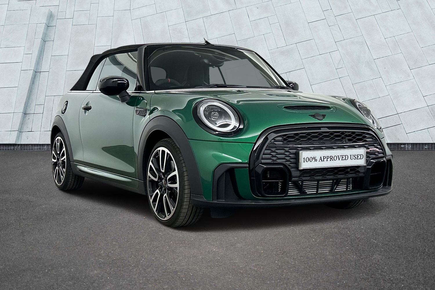 Main listing image - MINI Convertible