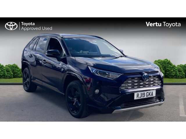 Main listing image - Toyota RAV4