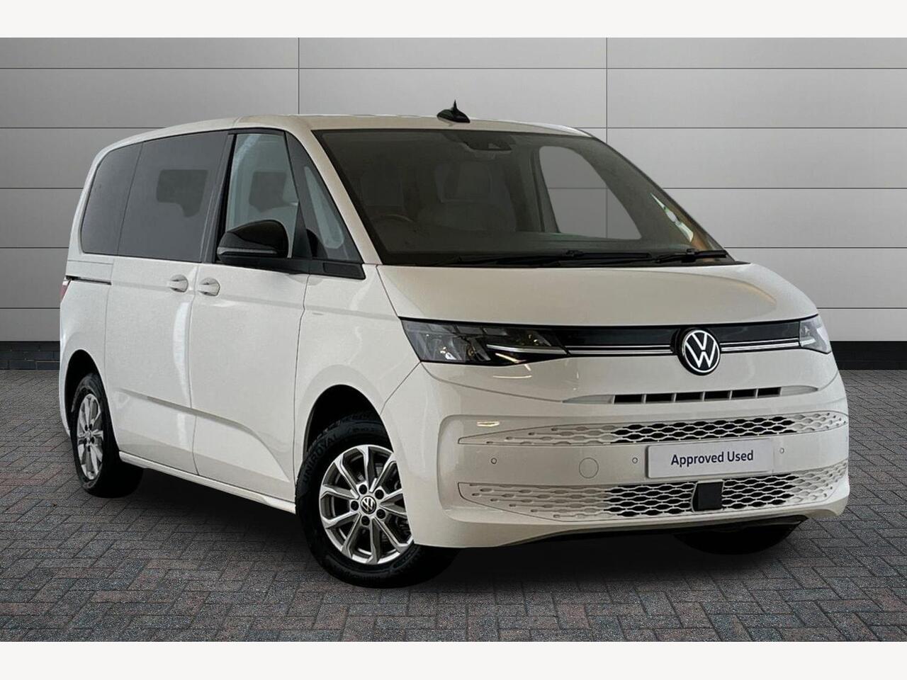 Main listing image - Volkswagen Multivan