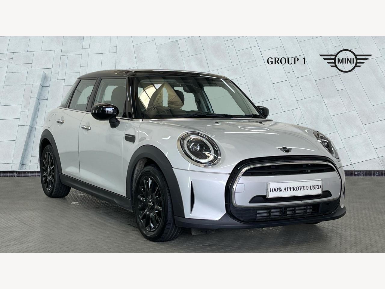 Main listing image - MINI Hatchback 5dr