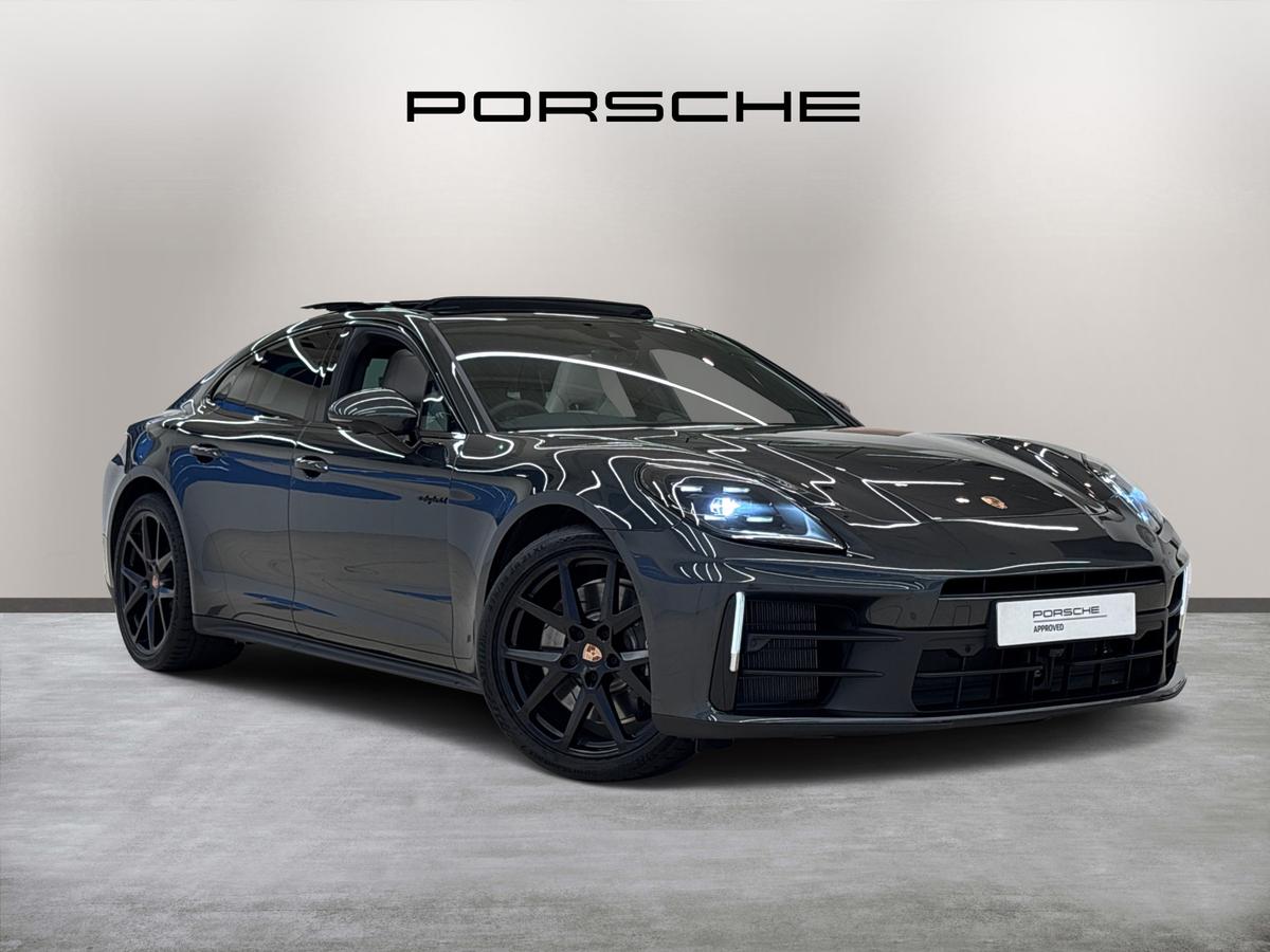 Main listing image - Porsche Panamera