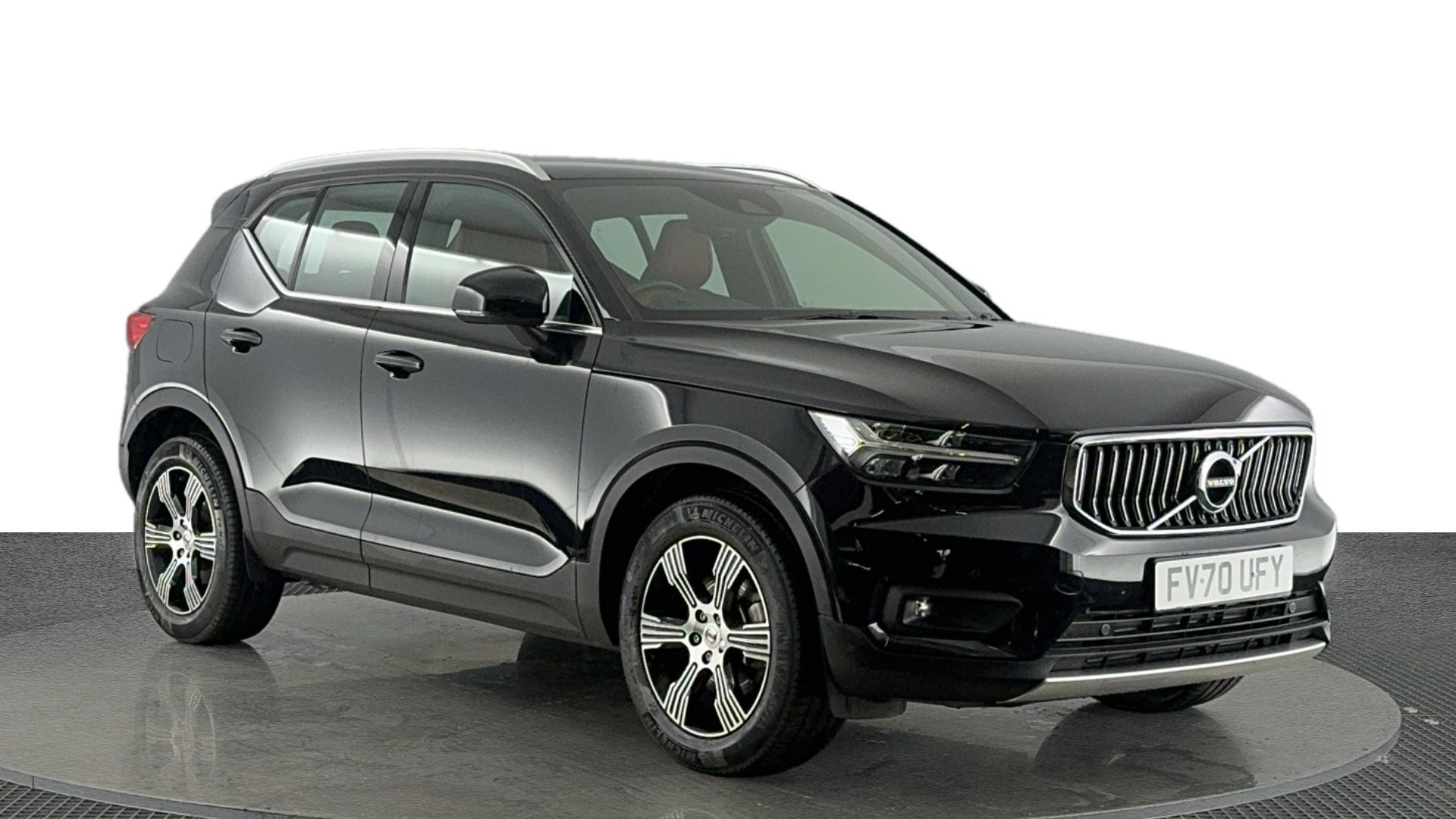 Main listing image - Volvo XC40