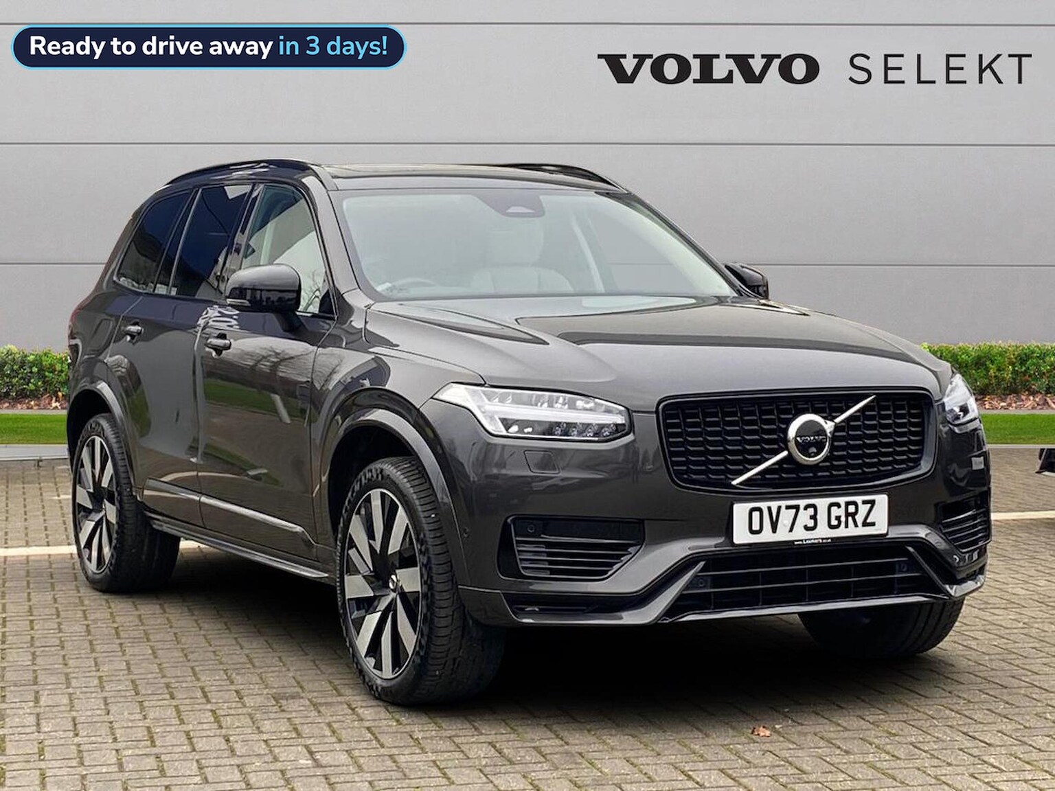 Main listing image - Volvo XC90