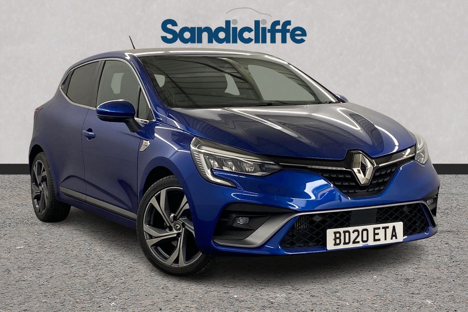 Main listing image - Renault Clio
