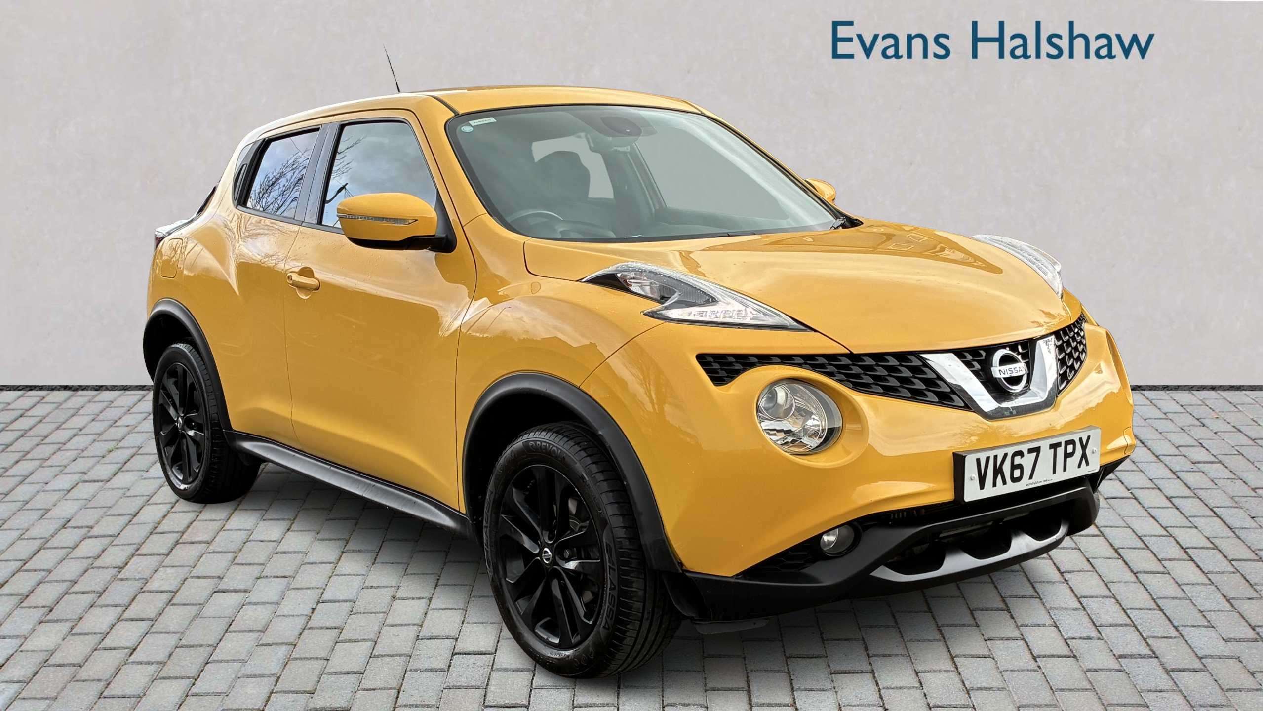 Main listing image - Nissan Juke